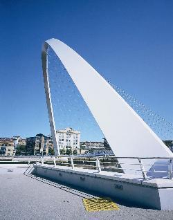 Gateshead Millennium Bridge timeline