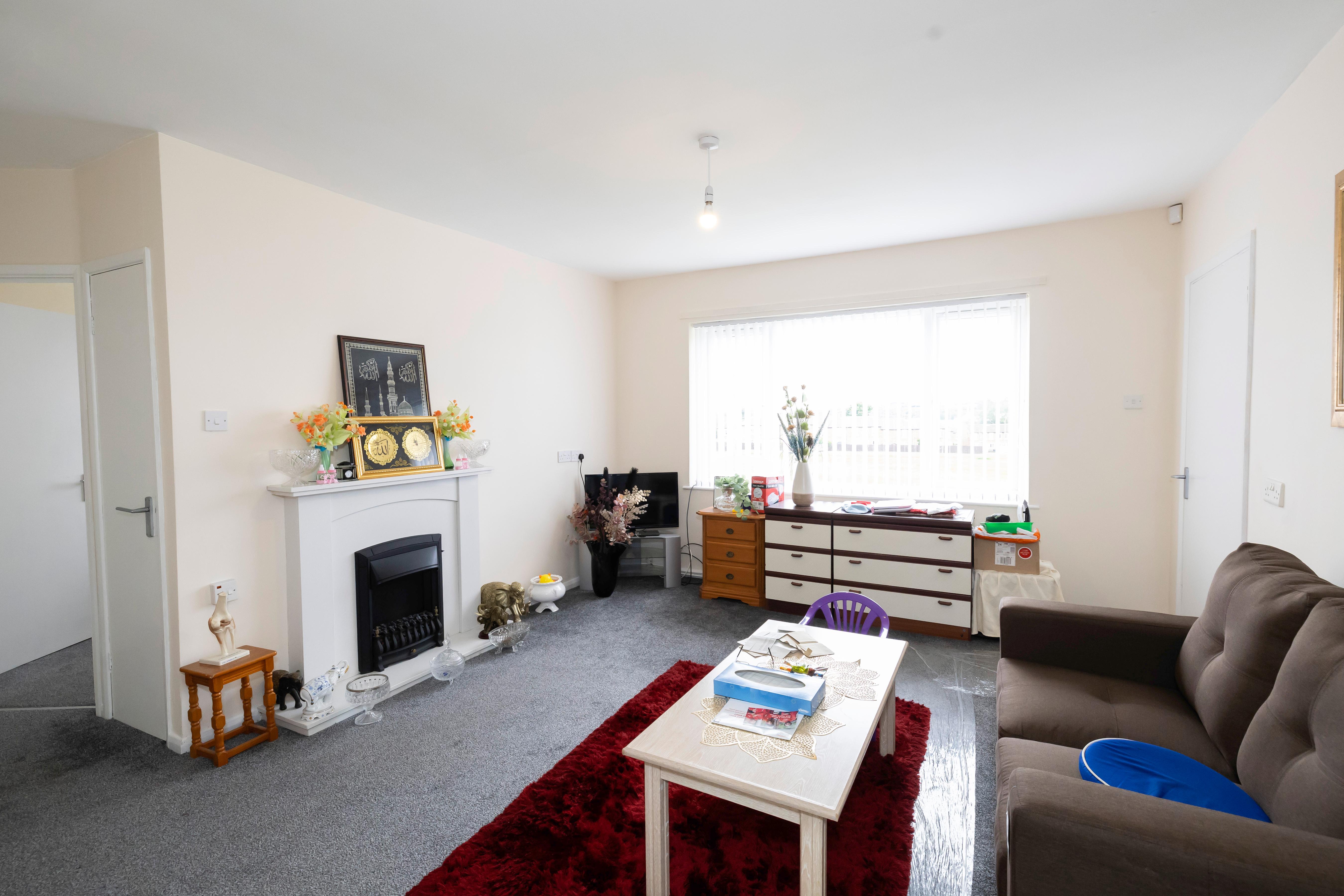 Lansbury Close property lounge 2