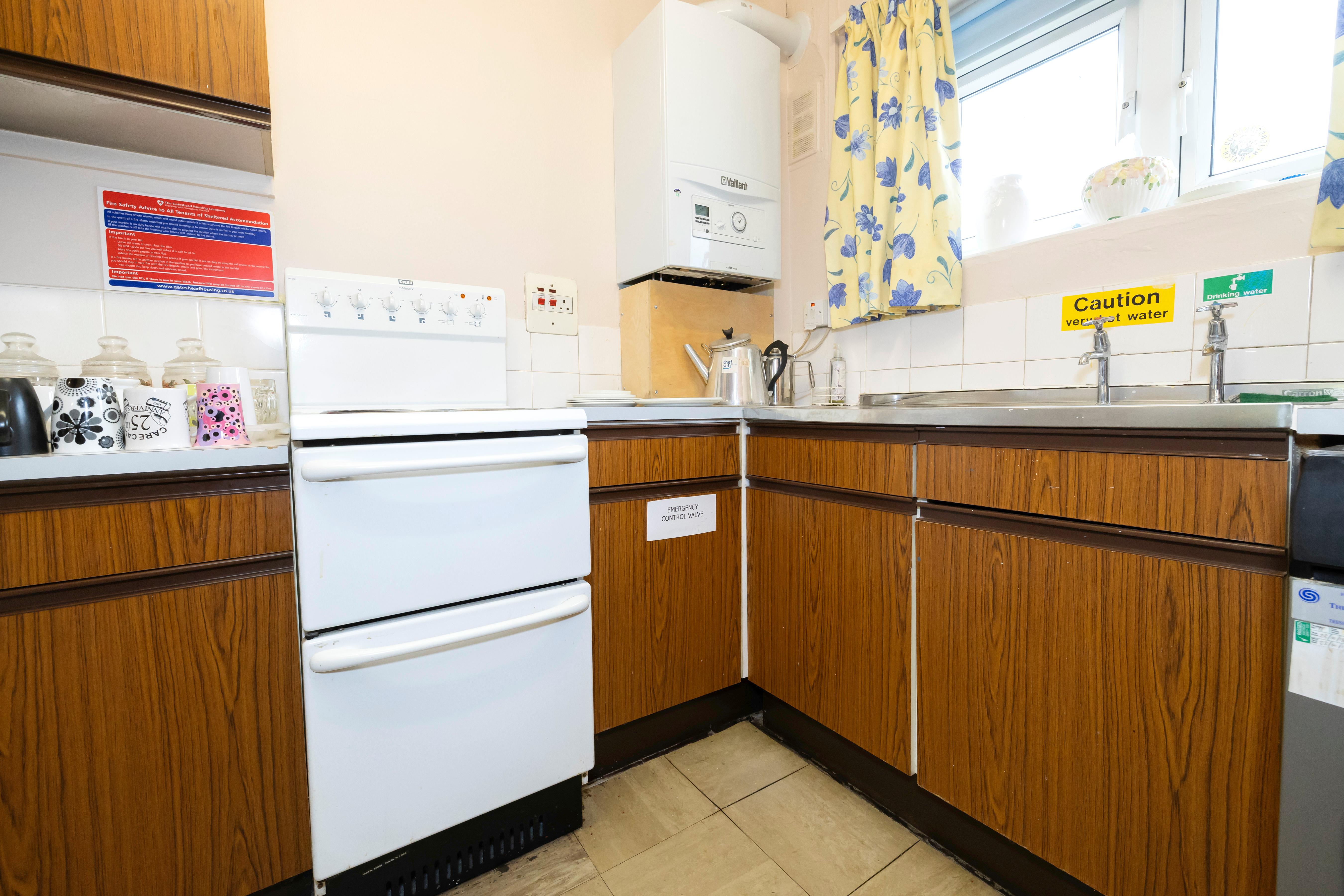 Leyburn Place communal kitchen