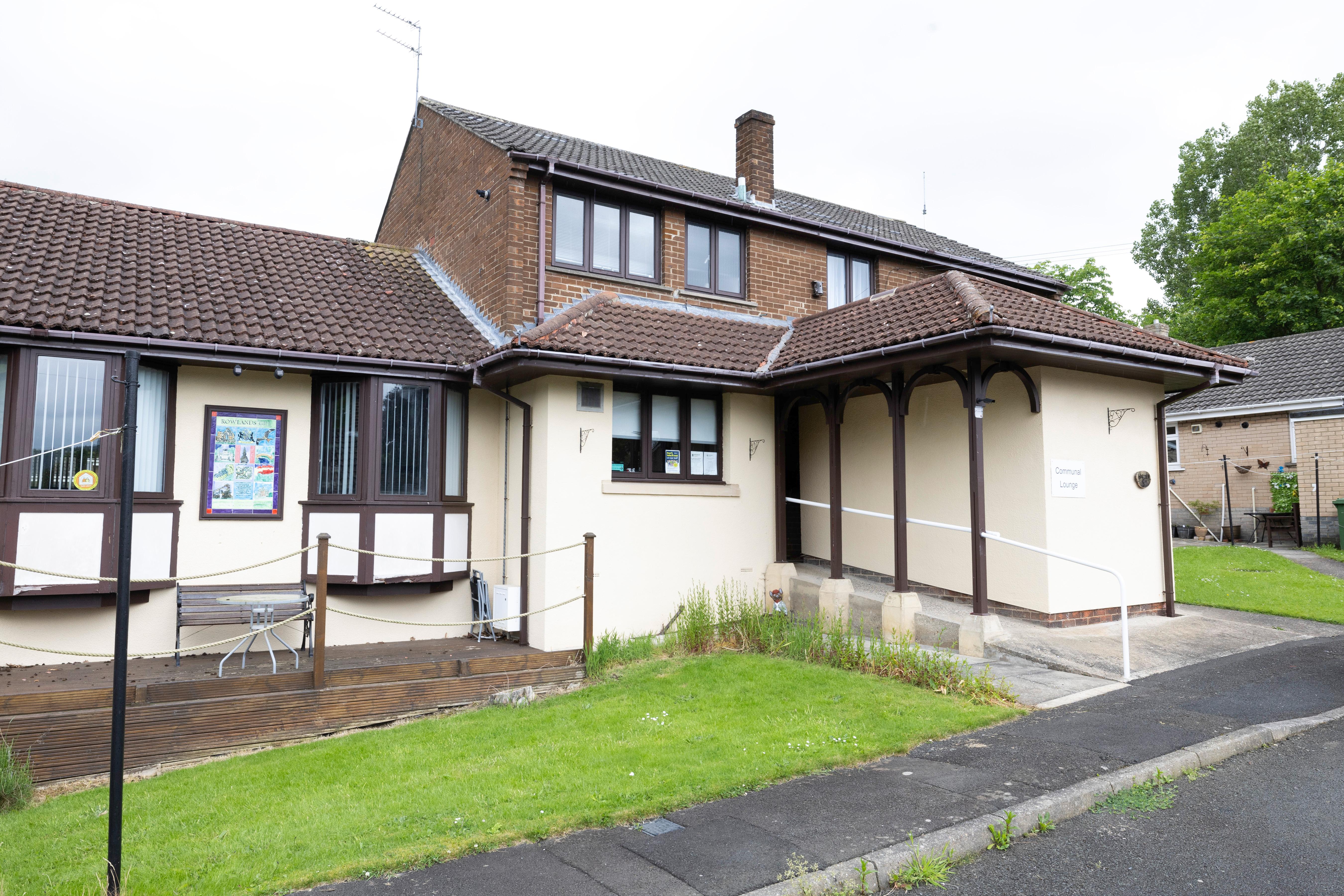 Southwood Crescent communal external